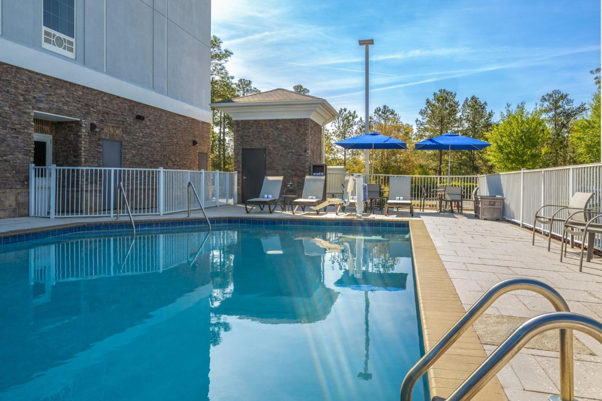 Holiday Inn Express & Suites Aiken By Ihg Екстер'єр фото
